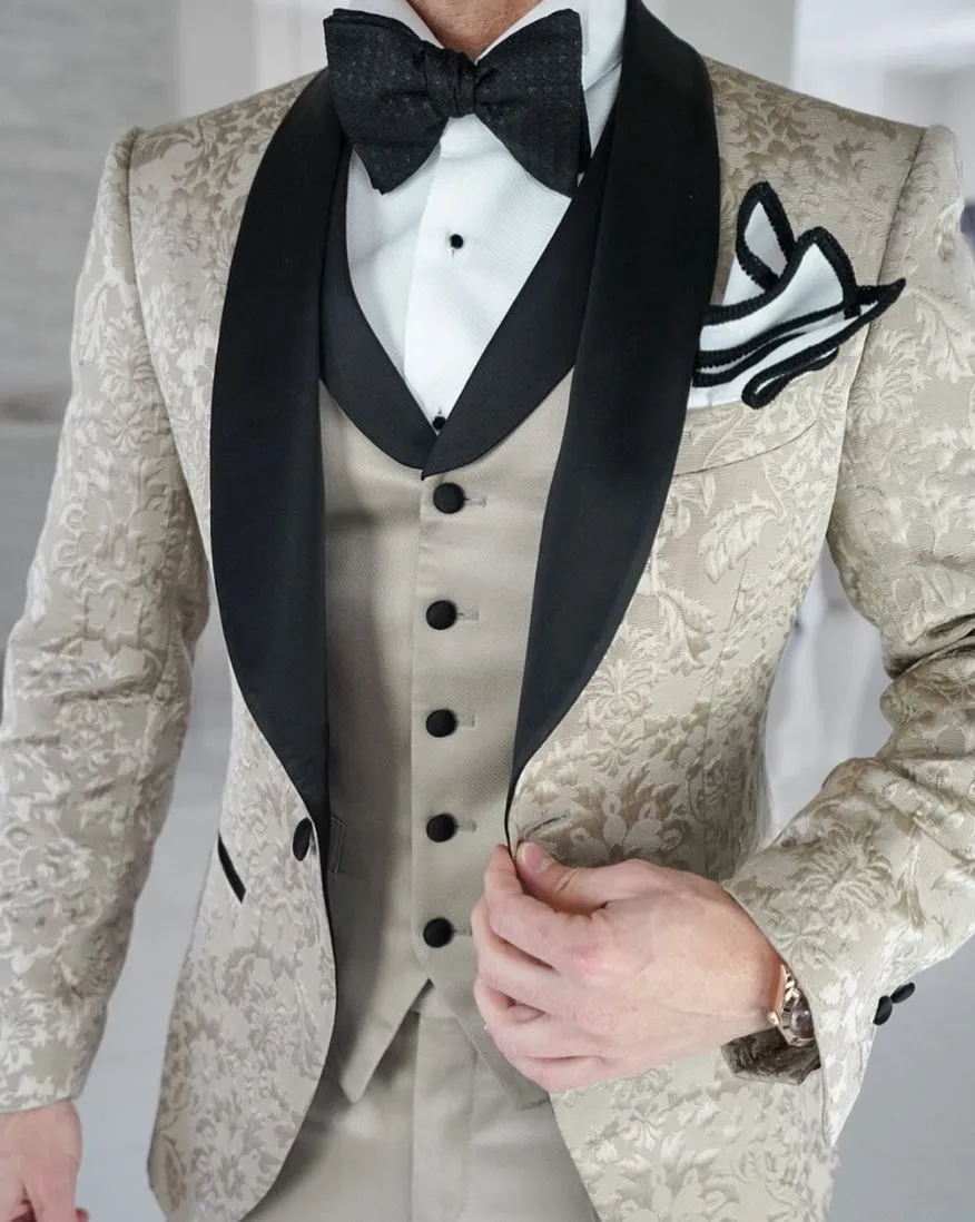 Champagne Oro Fiore and Black Dinner Jacket @ The Vault