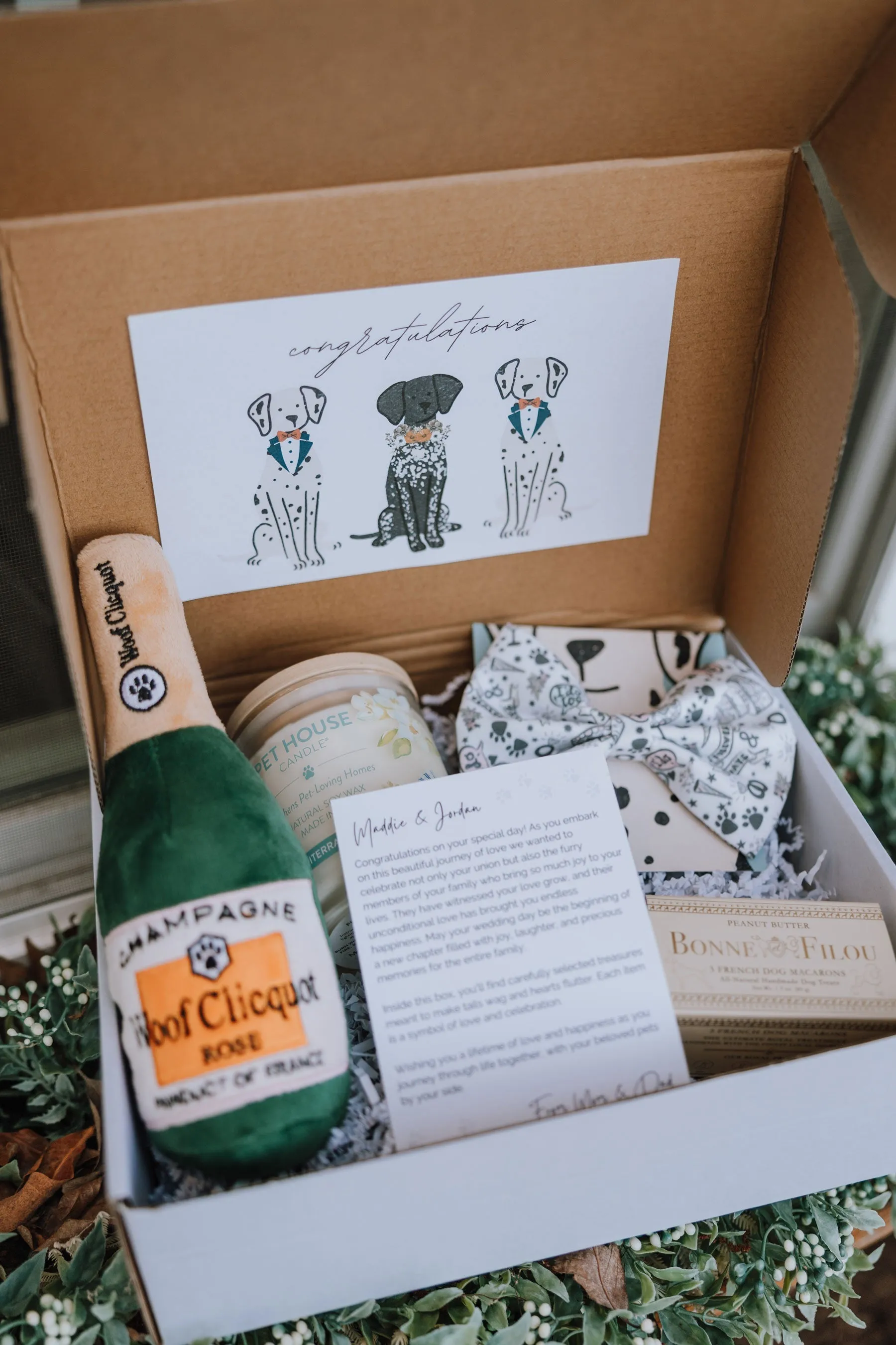 The Wedding Pawty Box